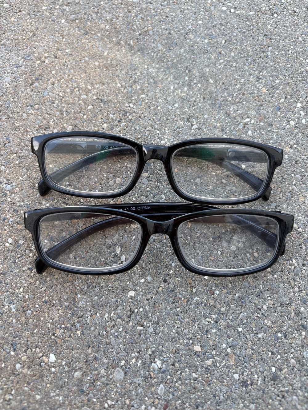 Women's Black Rectangular Reading Glasses - Pack of 2